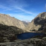 Descending back towards Lac de Melo.